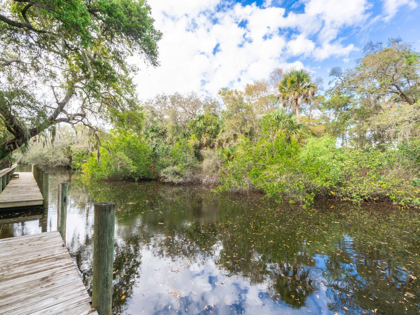 LAKESIDE WOODS - Residential