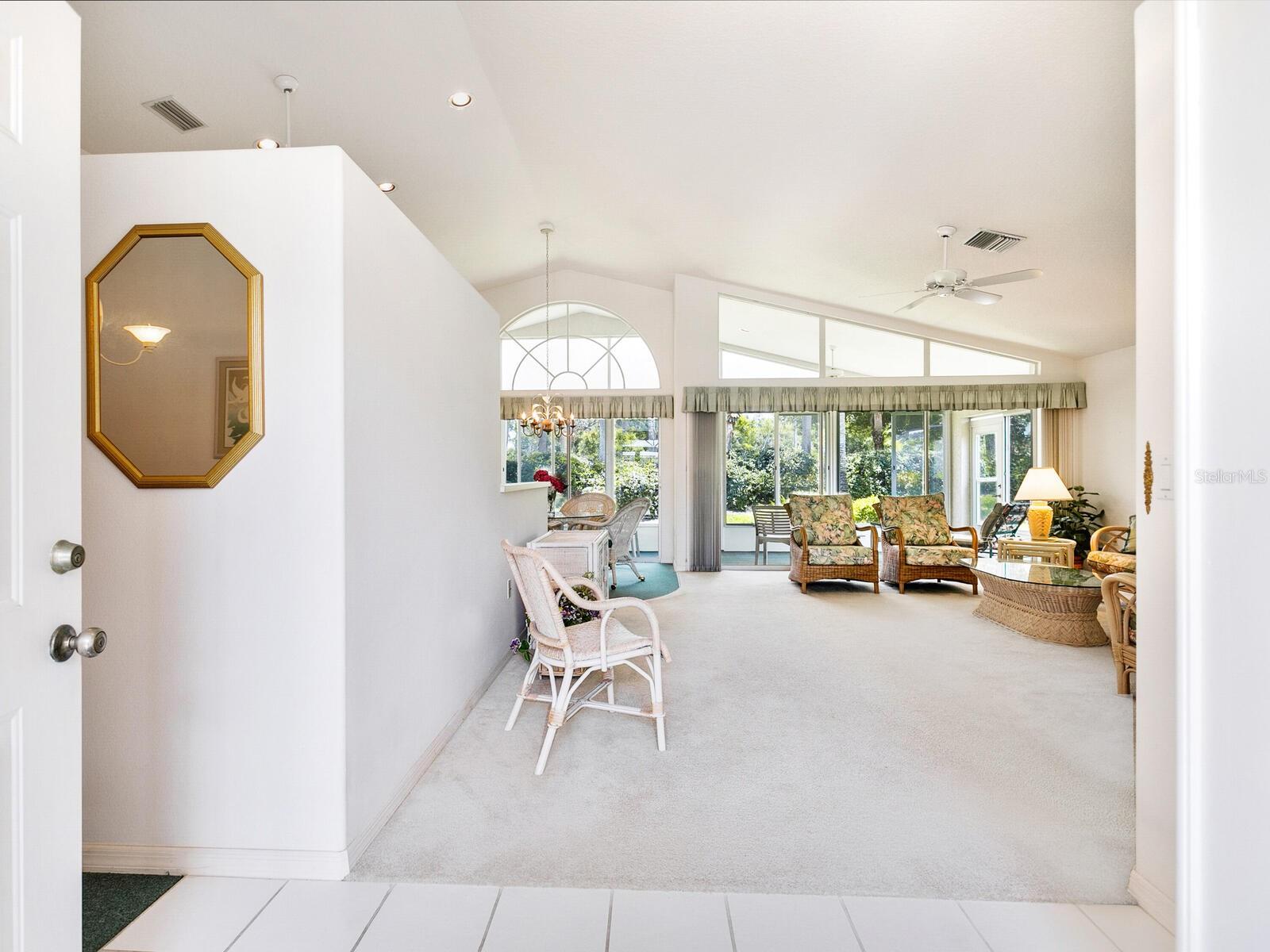 LAKESIDE WOODS - Residential