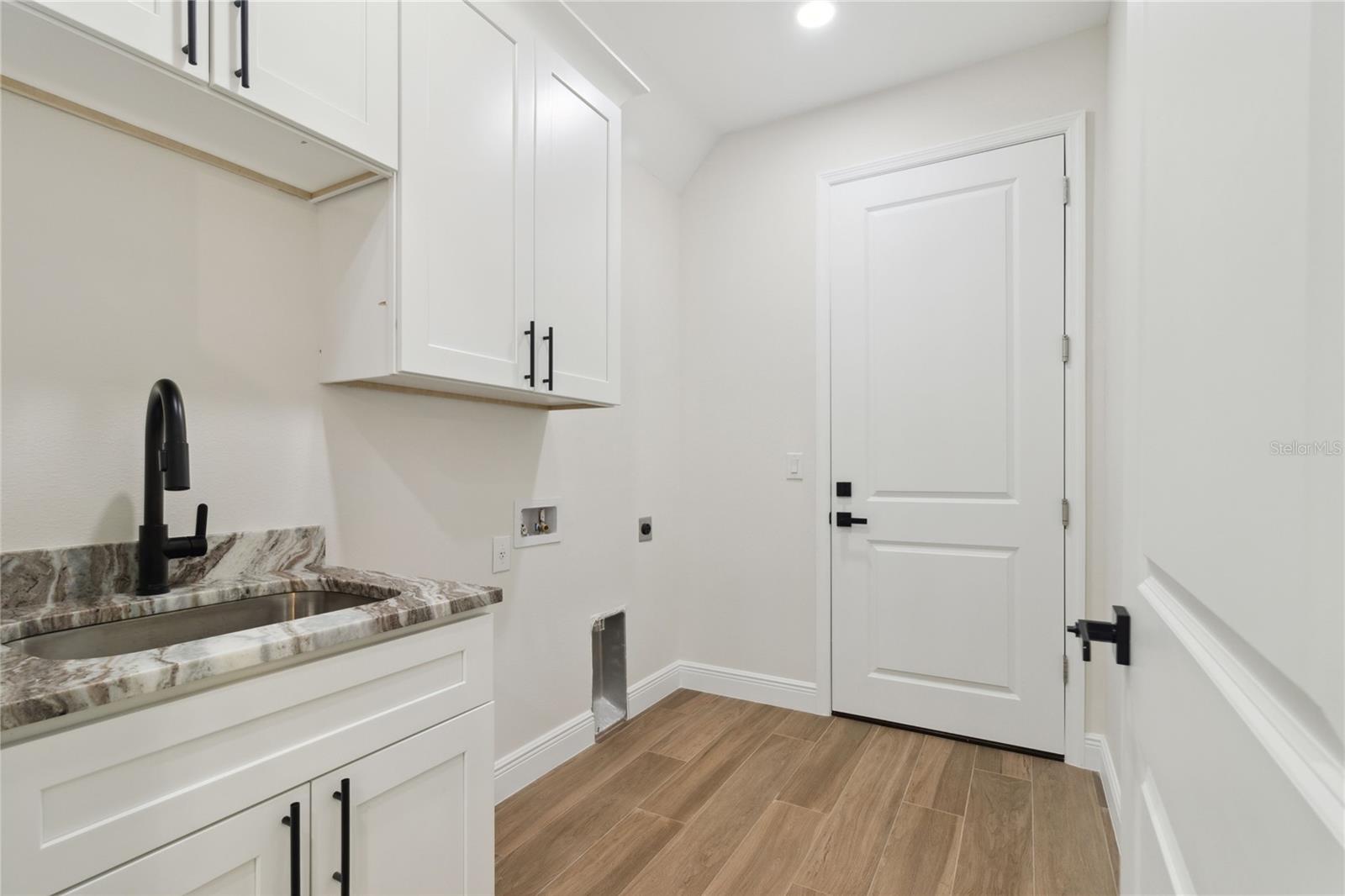 1588 - PORT CHARLOTTE SUB 34 - Residential