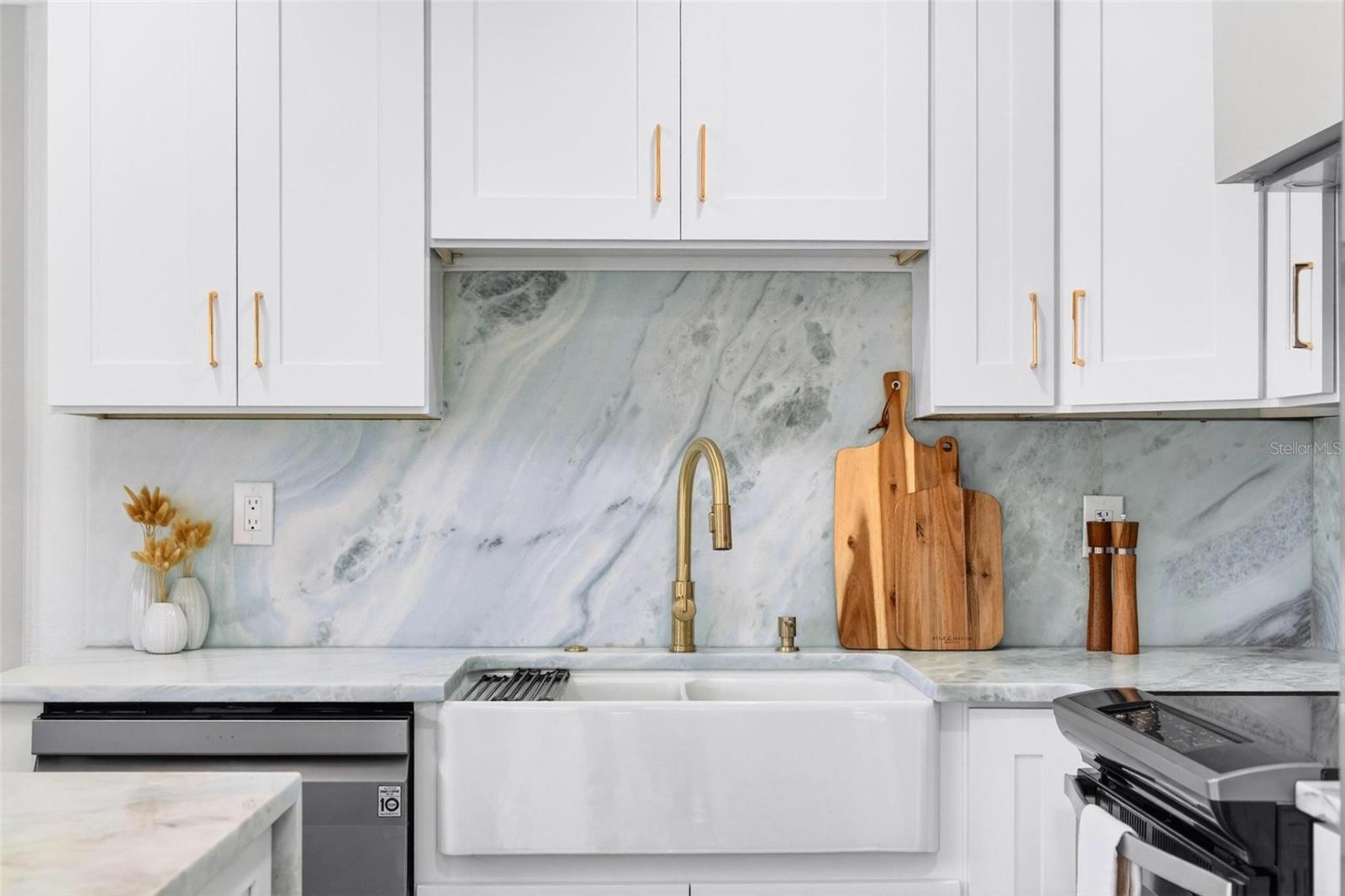 BAYWOOD VILLAGE - Residential