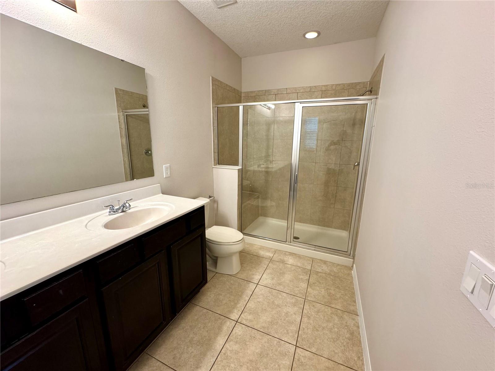 LAKE BURDEN SOUTH PH 2 - Residential Lease