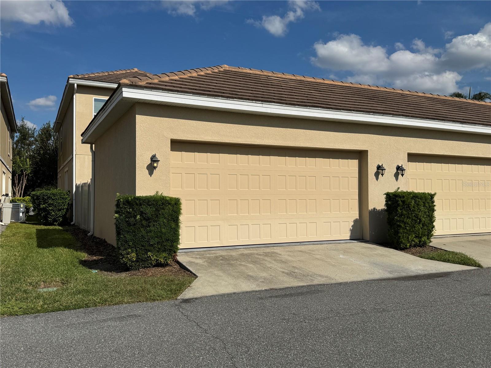 LAKE BURDEN SOUTH PH 2 - Residential Lease