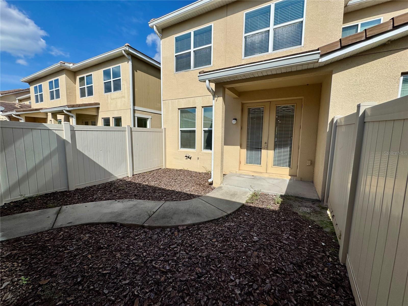 LAKE BURDEN SOUTH PH 2 - Residential Lease