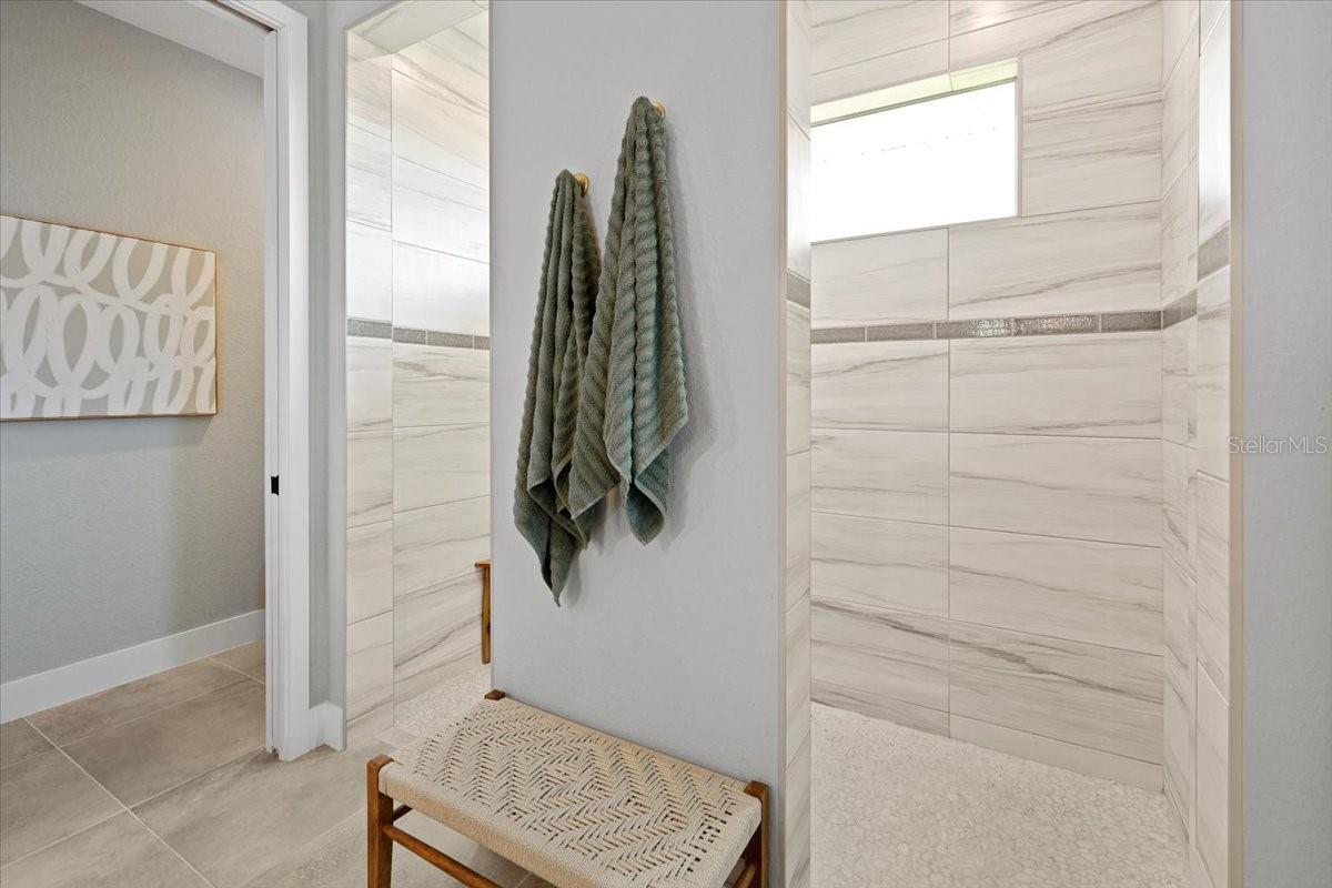 ROTONDA SANDS - Residential