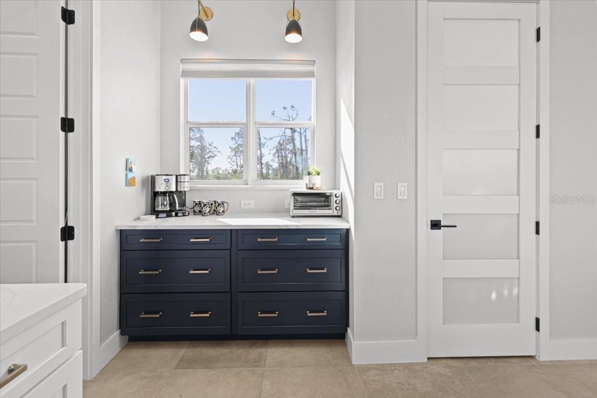 ROTONDA SANDS - Residential