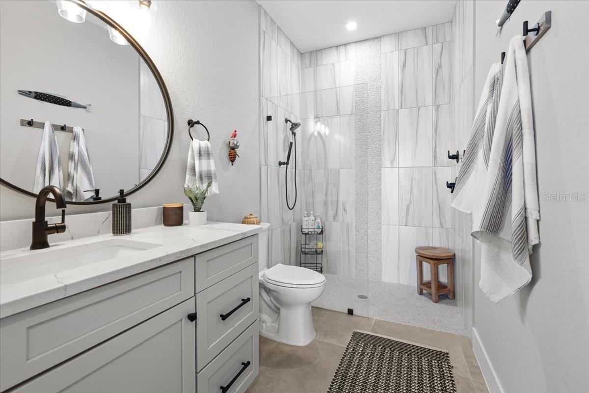 ROTONDA SANDS - Residential