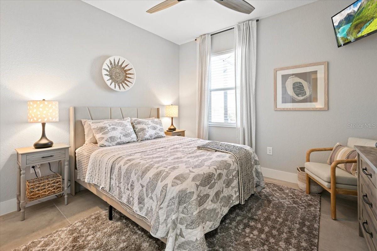 ROTONDA SANDS - Residential