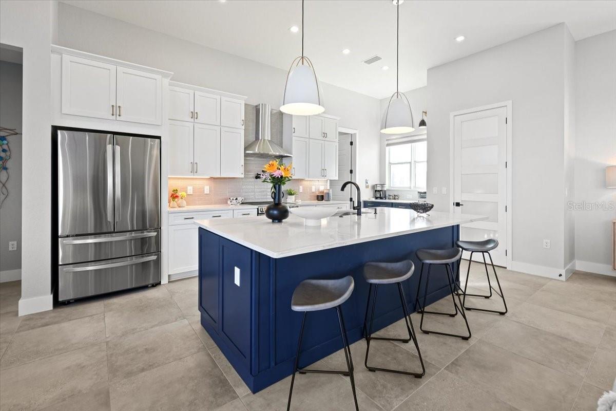 ROTONDA SANDS - Residential