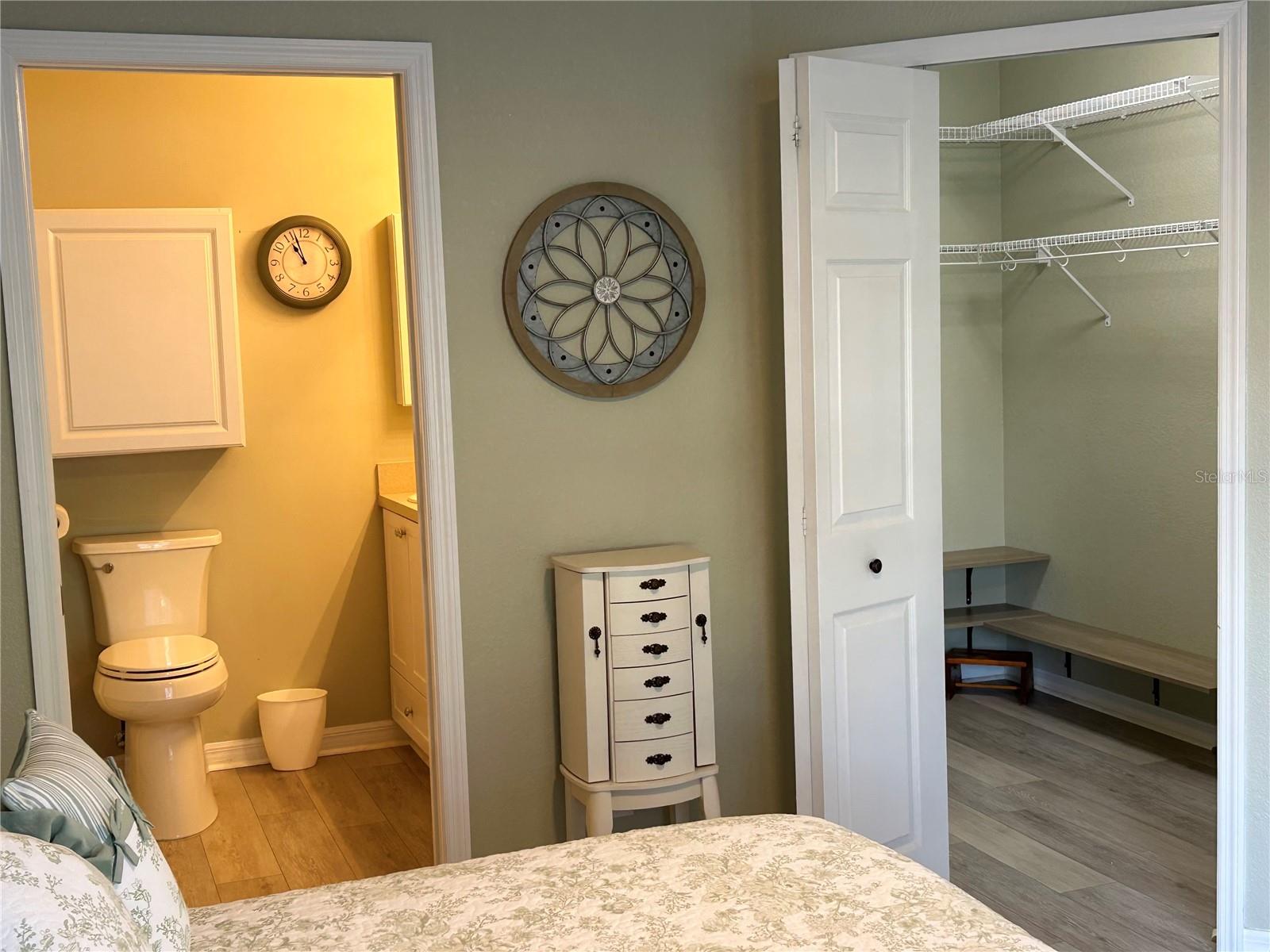 WATERSIDE CLUB III AT HERITAGE OAK PARK - Residential