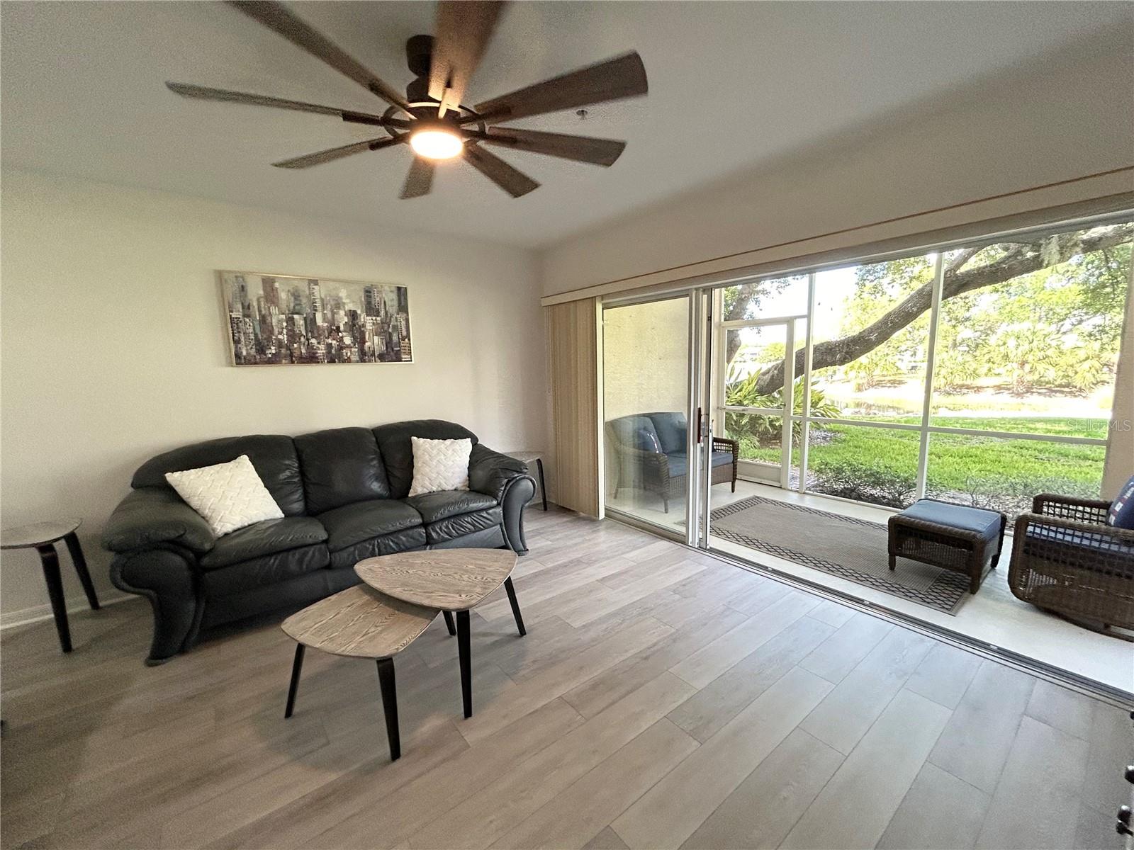 WATERSIDE CLUB III AT HERITAGE OAK PARK - Residential