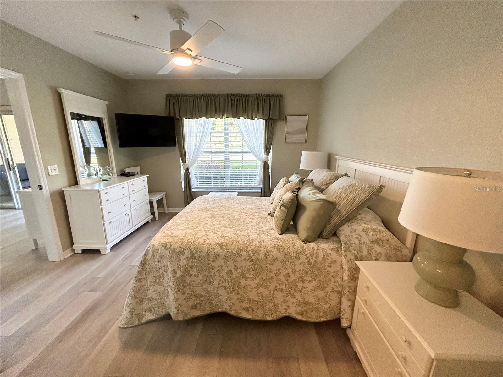 WATERSIDE CLUB III AT HERITAGE OAK PARK - Residential