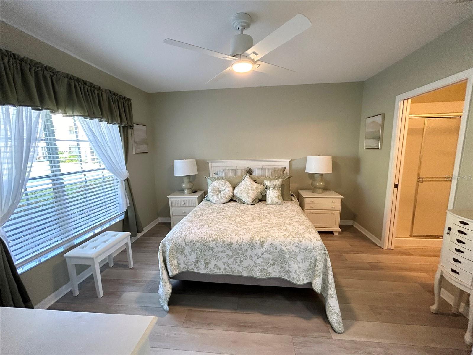 WATERSIDE CLUB III AT HERITAGE OAK PARK - Residential