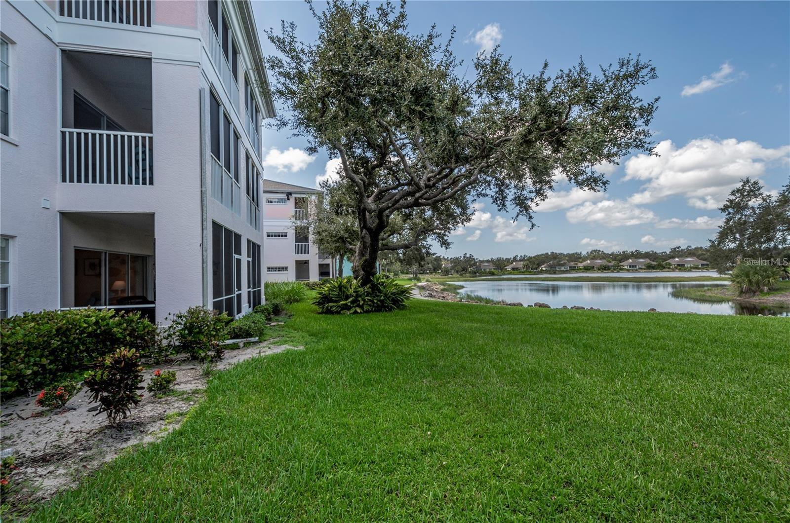 WATERSIDE CLUB III AT HERITAGE OAK PARK - Residential