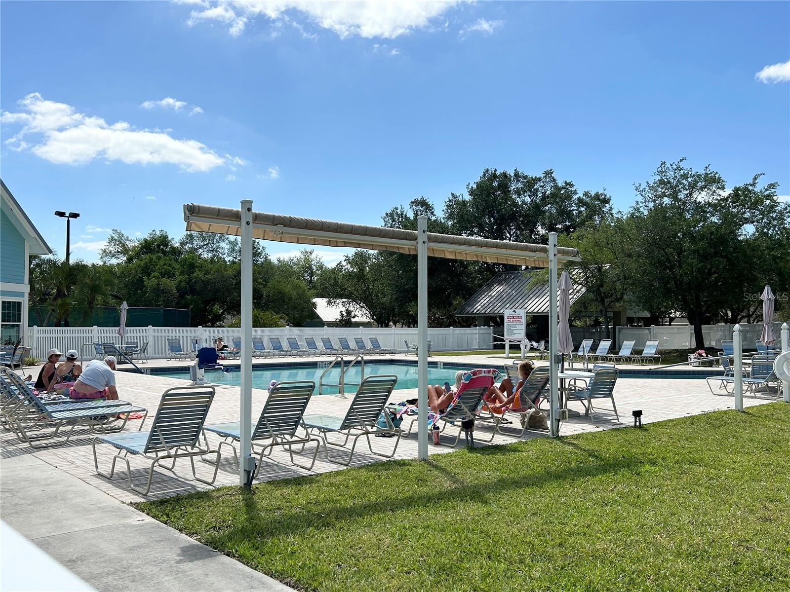 WATERSIDE CLUB III AT HERITAGE OAK PARK - Residential