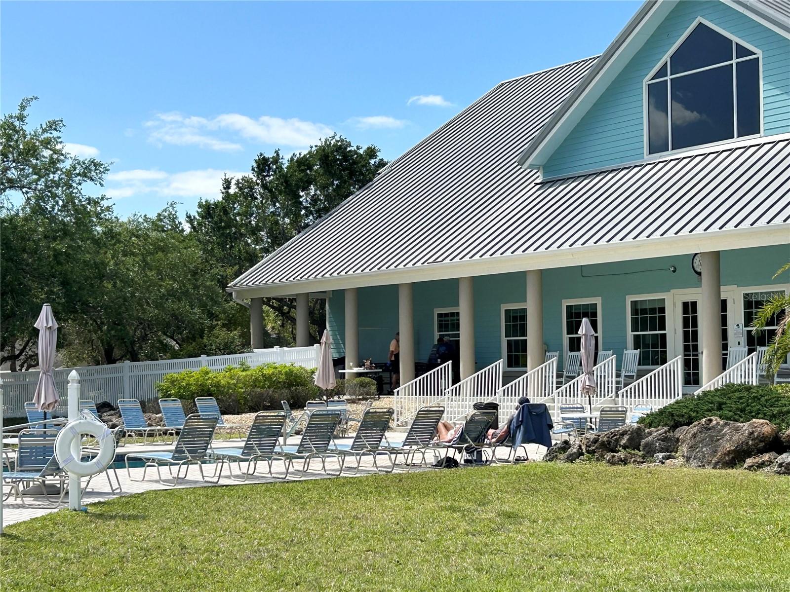 WATERSIDE CLUB III AT HERITAGE OAK PARK - Residential