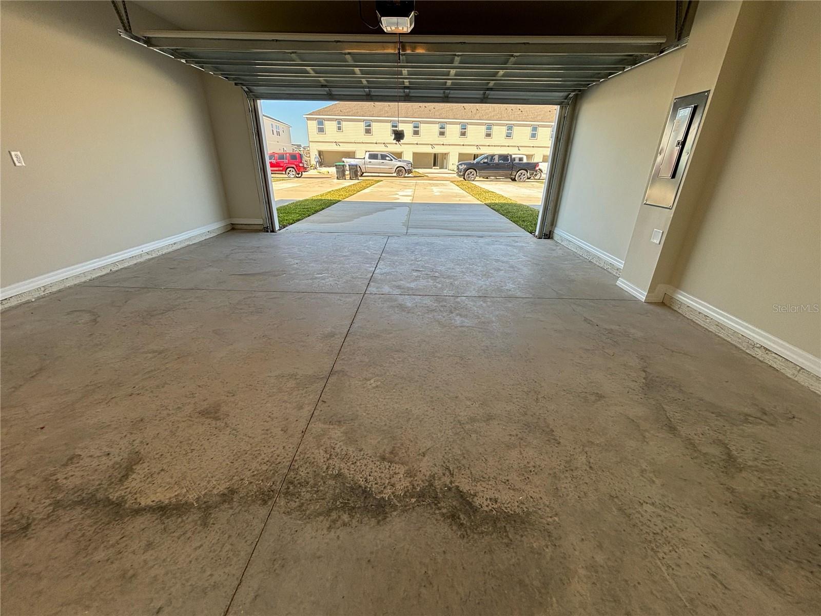 SILVERLEAF OAKS AT HAMLIN PHASE 3A 115/63 LOT 499 - Residential Lease