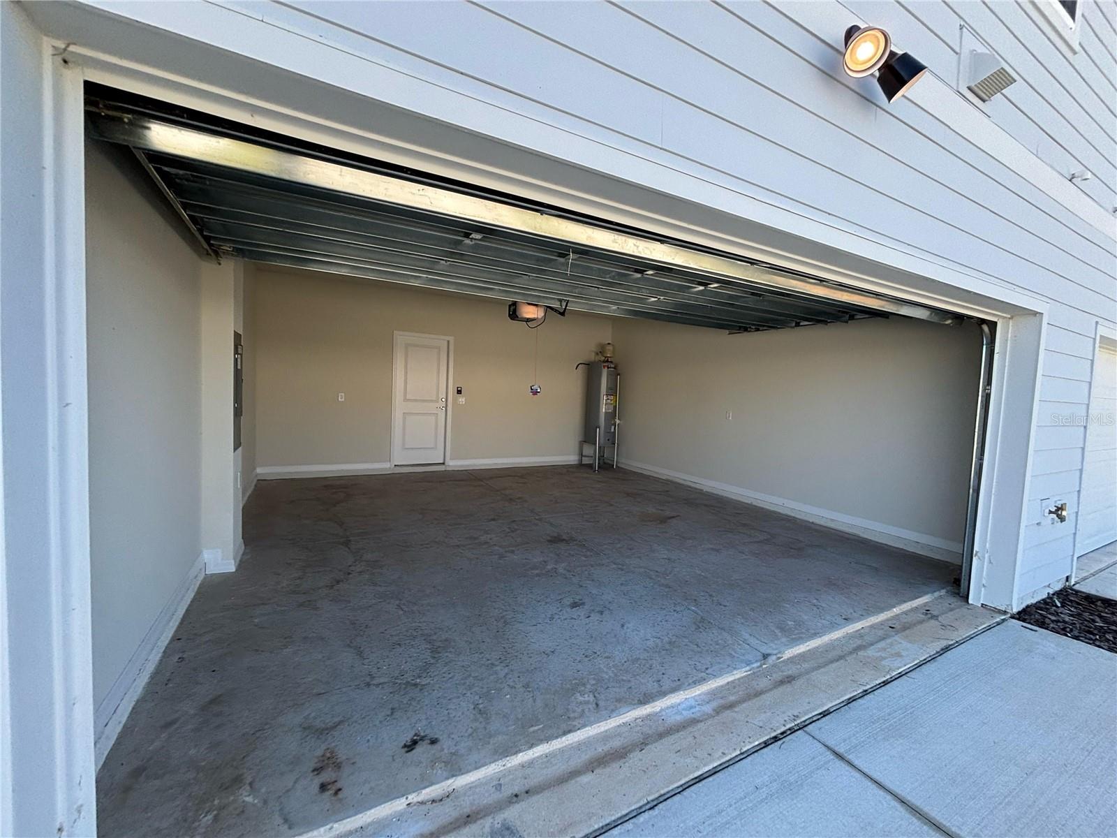 SILVERLEAF OAKS AT HAMLIN PHASE 3A 115/63 LOT 499 - Residential Lease