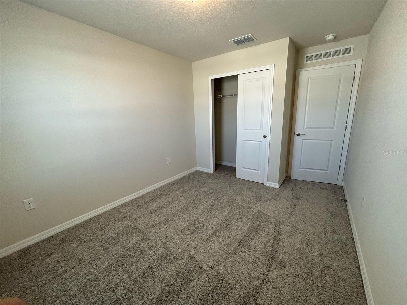 SILVERLEAF OAKS AT HAMLIN PHASE 3A 115/63 LOT 499 - Residential Lease