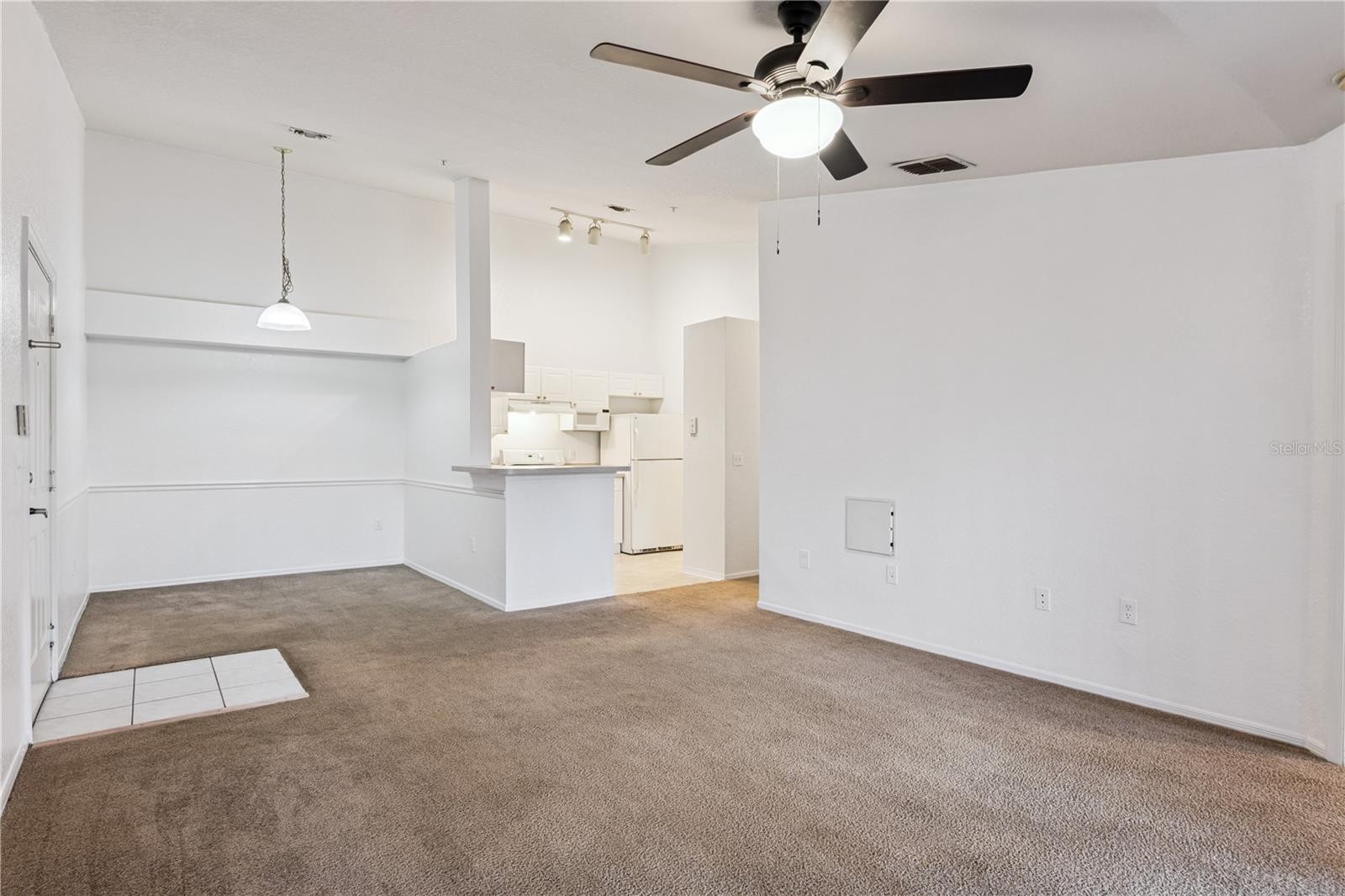 3325 S KIRKMAN ROAD 438