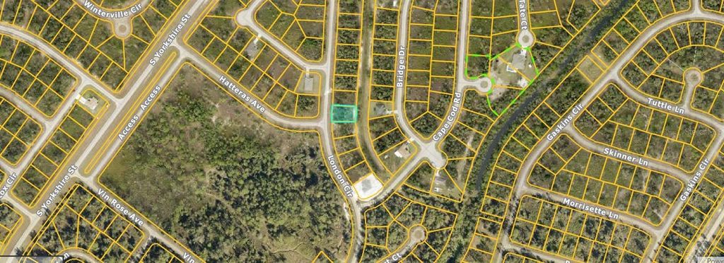 Photo of London Circle, North Port, FL 34288 (MLS # C7498608)
