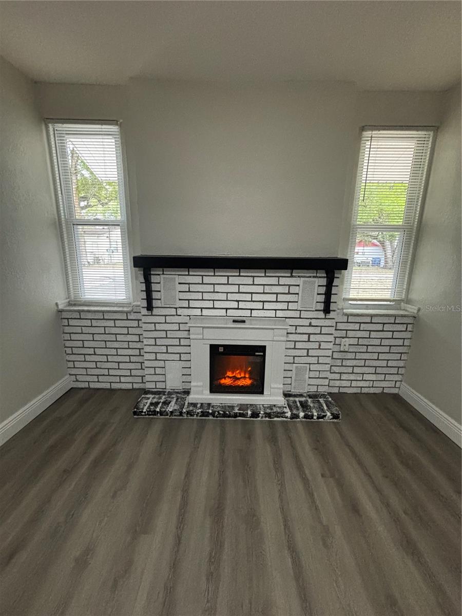 ZEPHYRHILLS COLONY CO - Residential