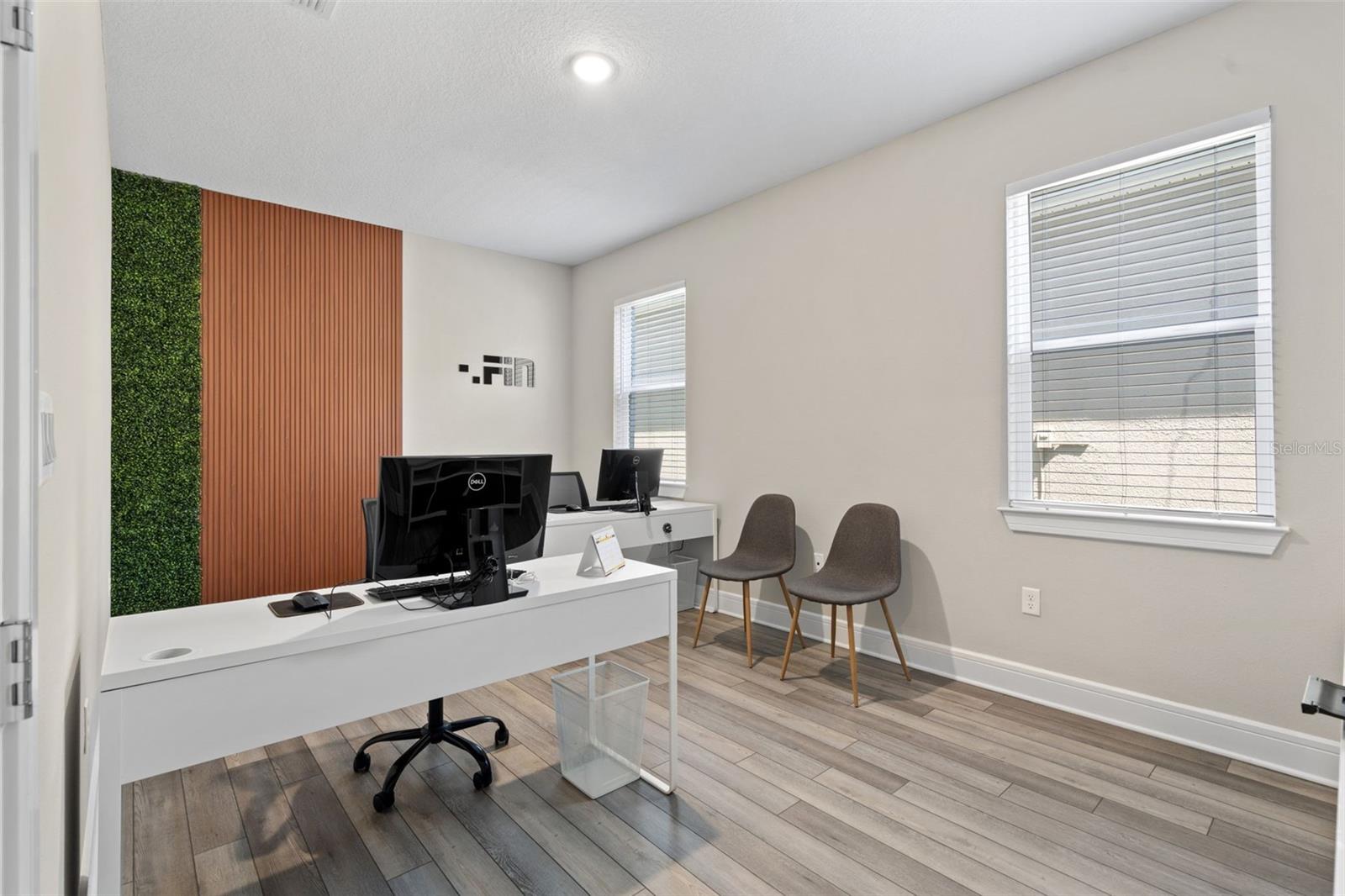 WILLOW RIDGE - Residential