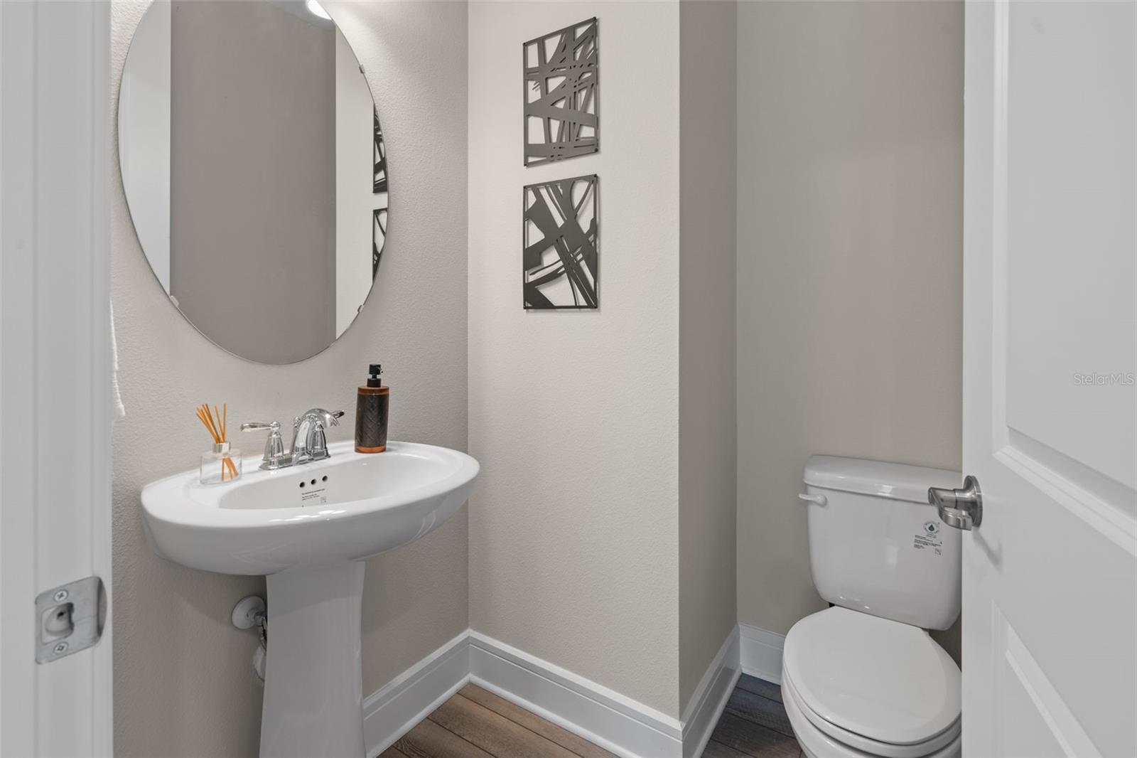 WILLOW RIDGE - Residential