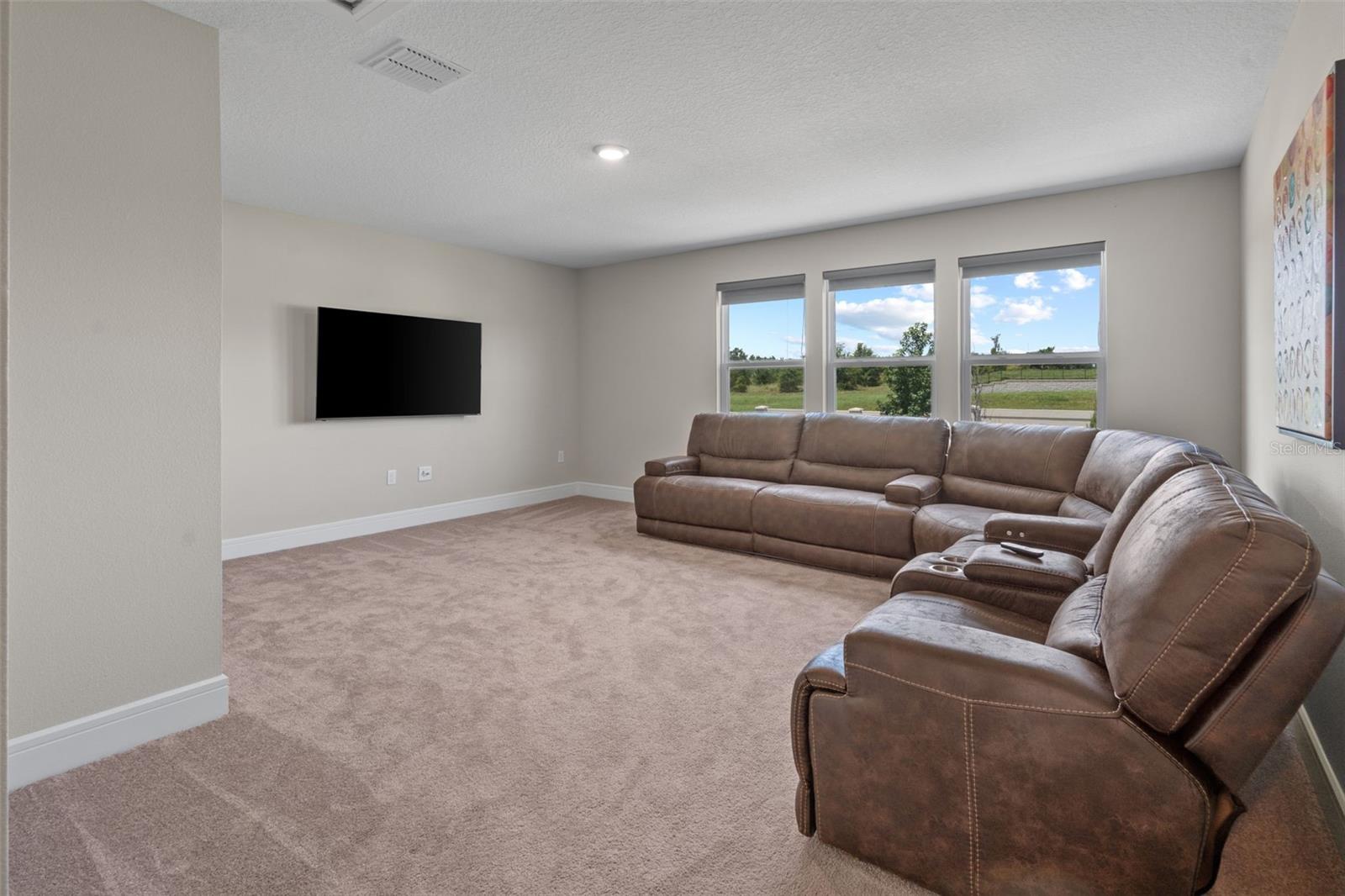 WILLOW RIDGE - Residential
