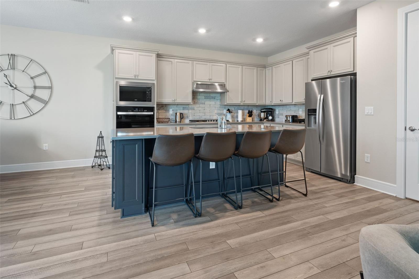 WILLOW RIDGE - Residential