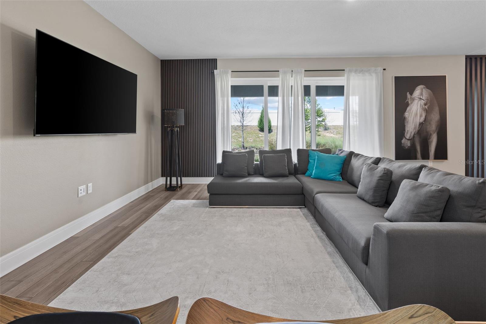 WILLOW RIDGE - Residential