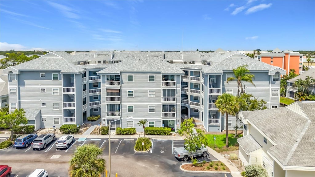 Photo of 6810 Stones Throw Circle N #13302, St Petersburg, FL 33710 (MLS # TB8544958)