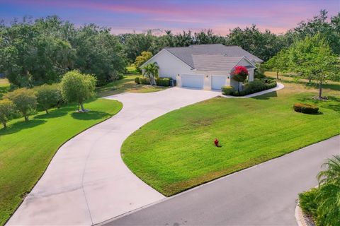 6102 9TH AVENUE CIR NE BRADENTON FL 34212
