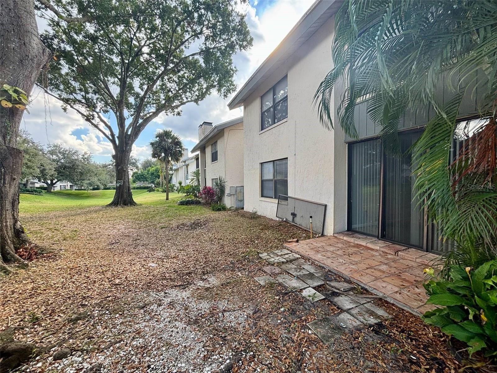 PARK LAKE #3 - Residential Lease