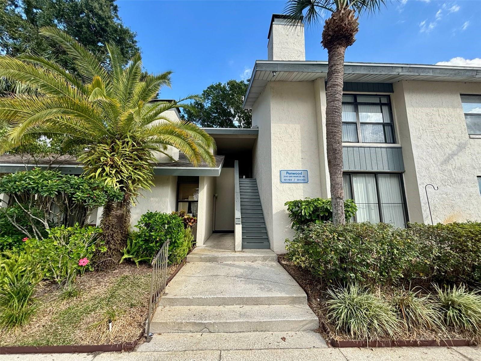 PARK LAKE #3 - Residential Lease