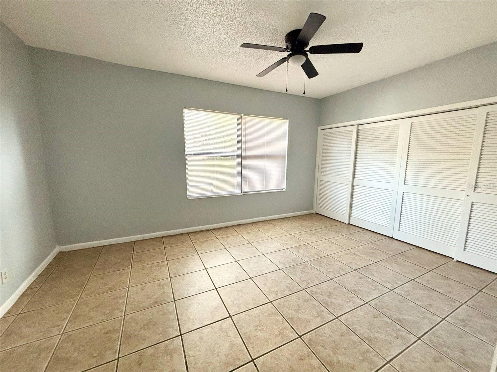 PARK LAKE #3 - Residential Lease