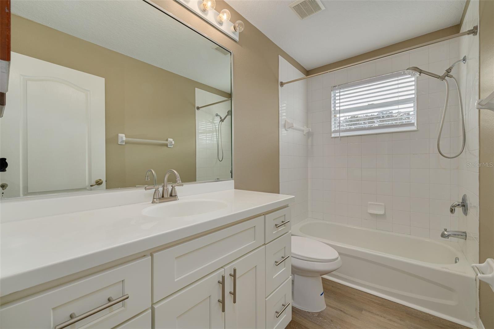 STONEYBROOK AT HERITAGE HARBOUR D-1 - Residential