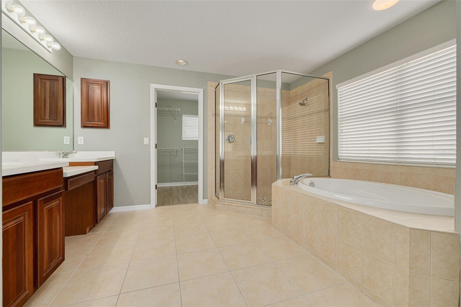 STONEYBROOK AT HERITAGE HARBOUR D-1 - Residential