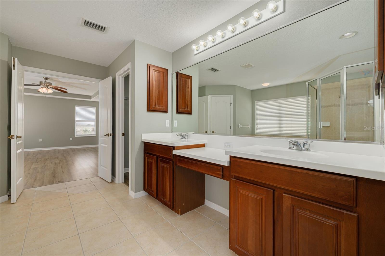 STONEYBROOK AT HERITAGE HARBOUR D-1 - Residential