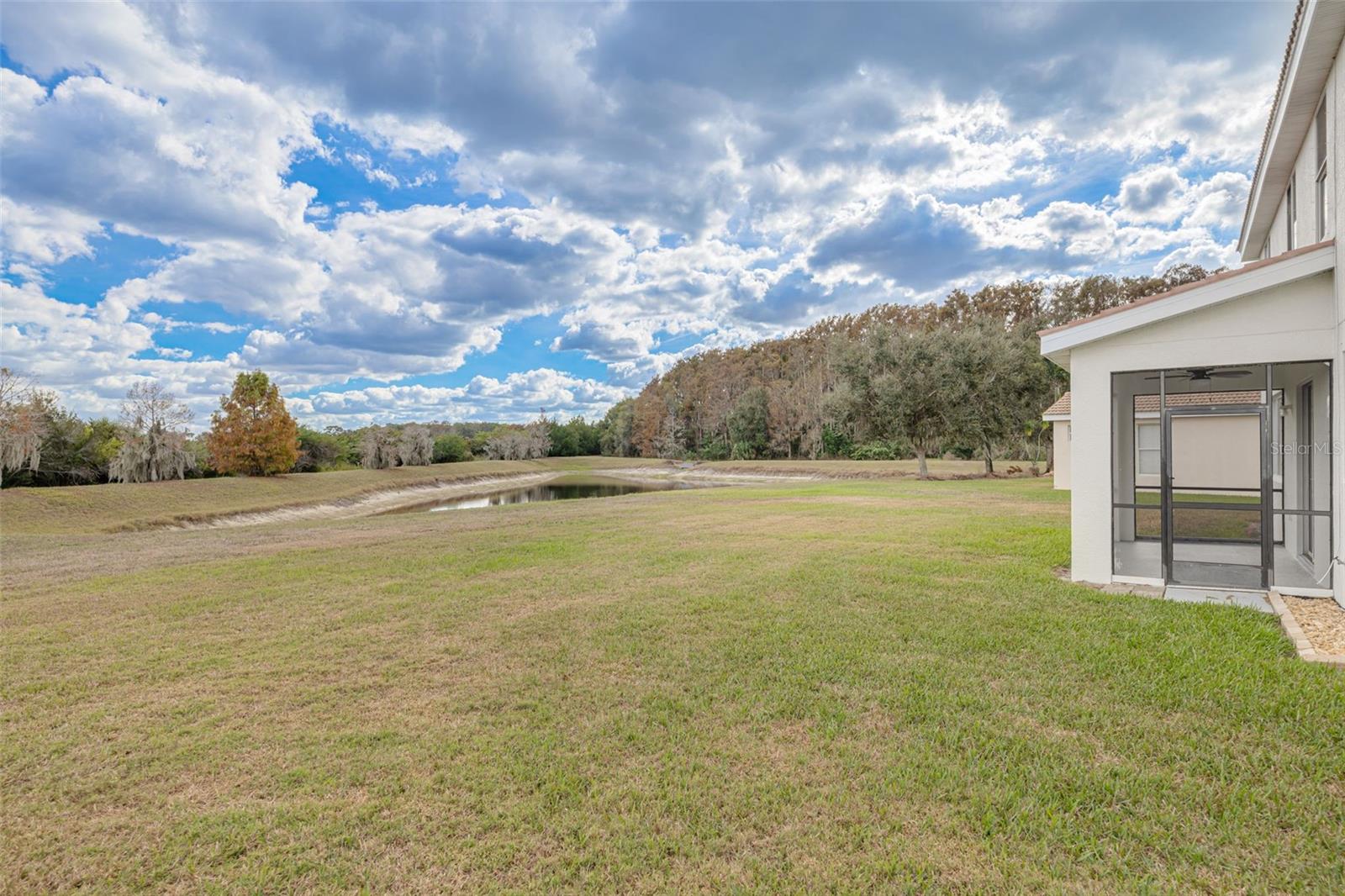 STONEYBROOK AT HERITAGE HARBOUR D-1 - Residential