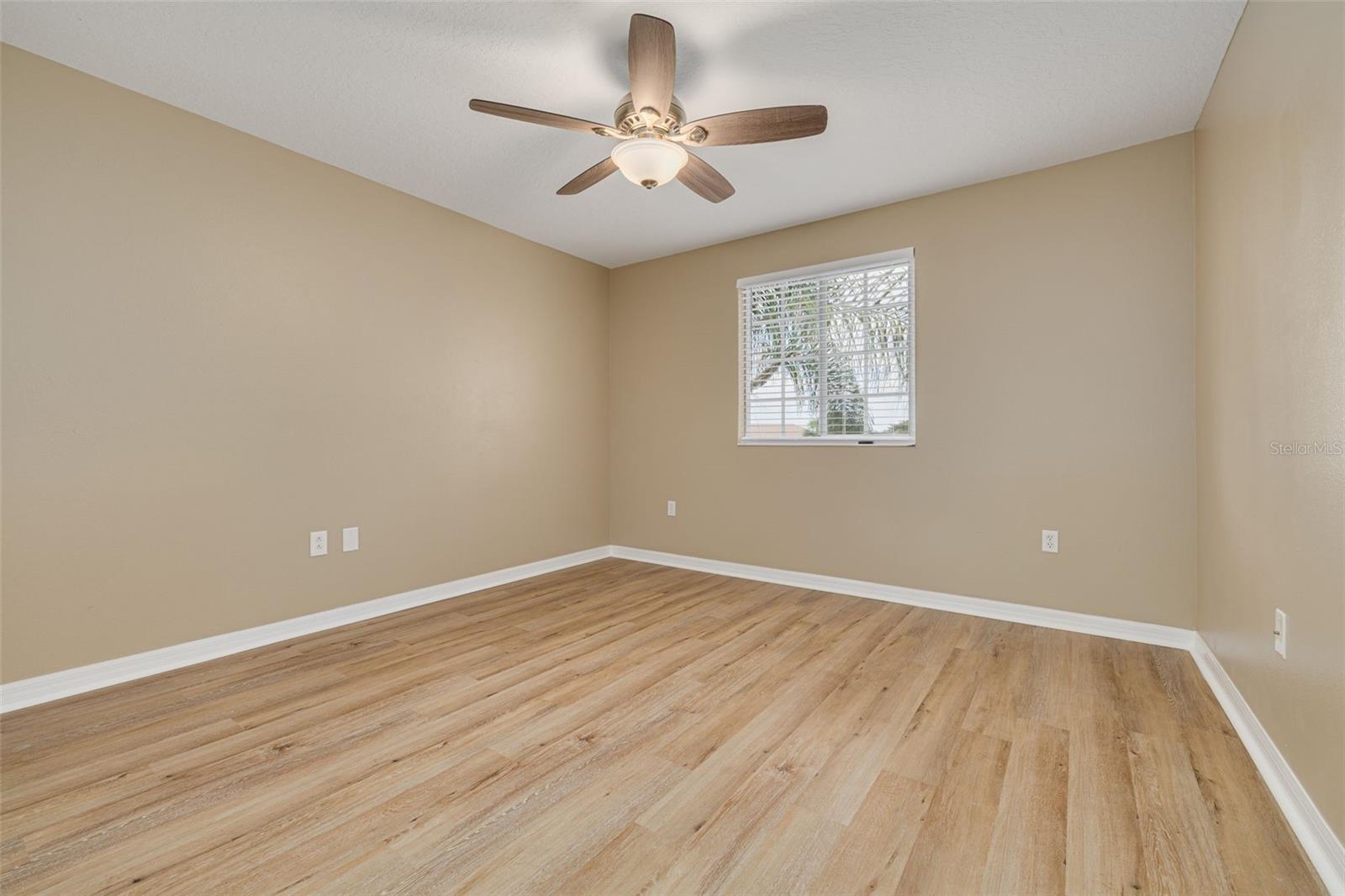 STONEYBROOK AT HERITAGE HARBOUR D-1 - Residential