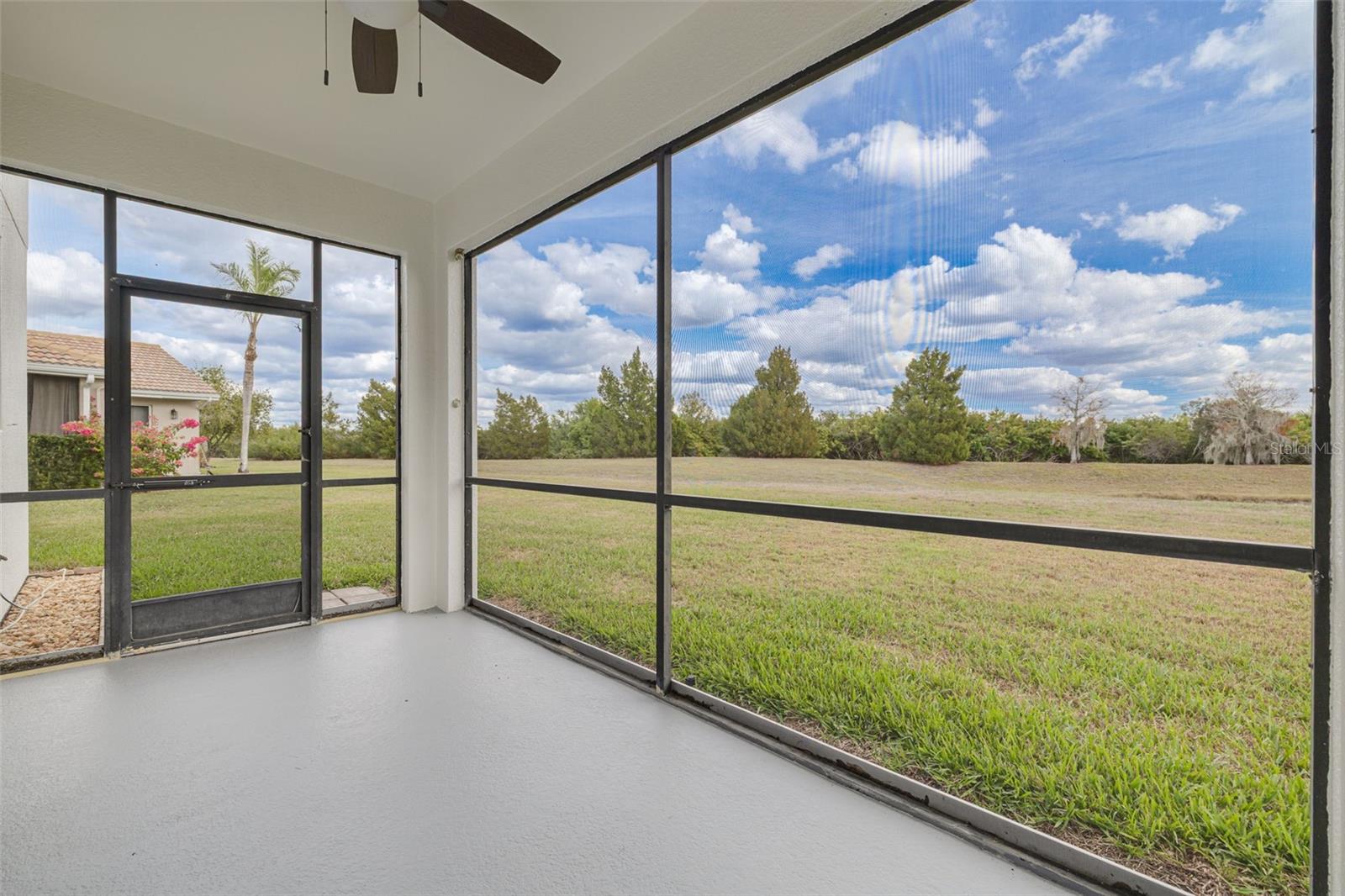 STONEYBROOK AT HERITAGE HARBOUR D-1 - Residential