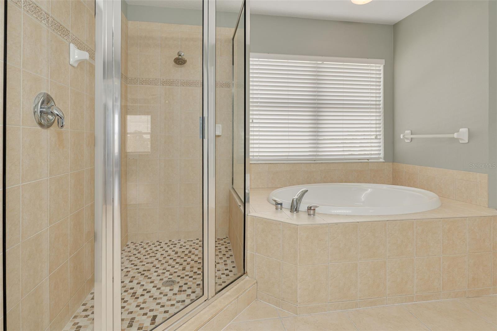 STONEYBROOK AT HERITAGE HARBOUR D-1 - Residential