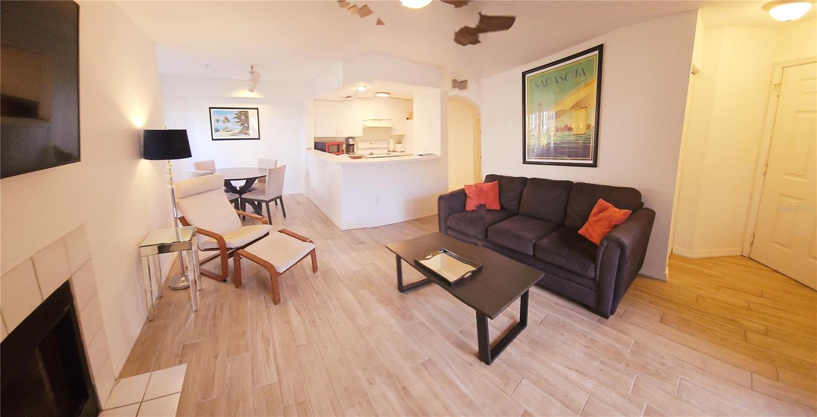 850 S TAMIAMI TRAIL 704