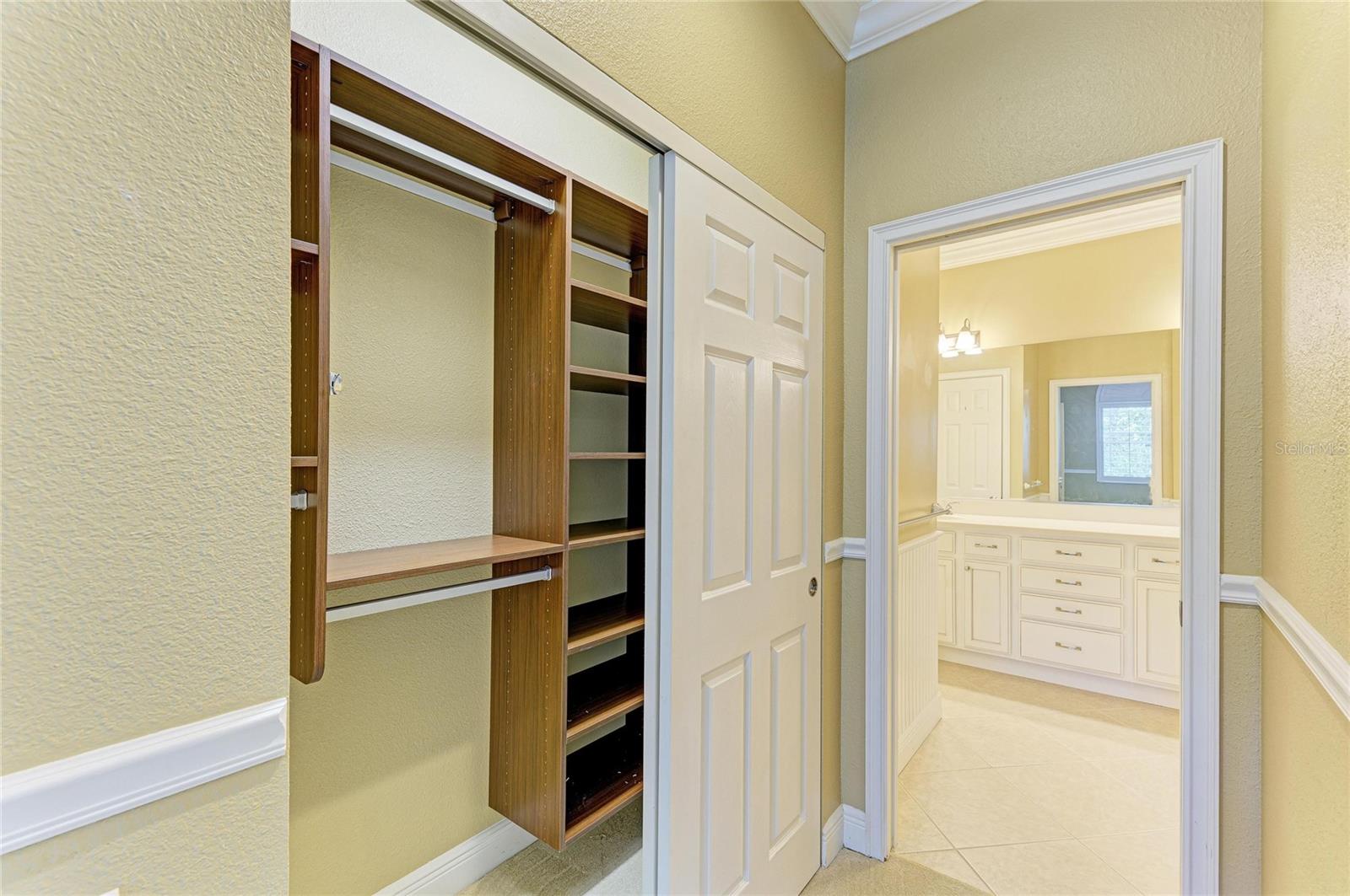 THE MOORINGS AT EDGEWATER III - Residential