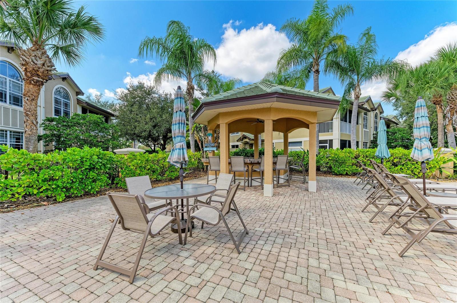 THE MOORINGS AT EDGEWATER III - Residential