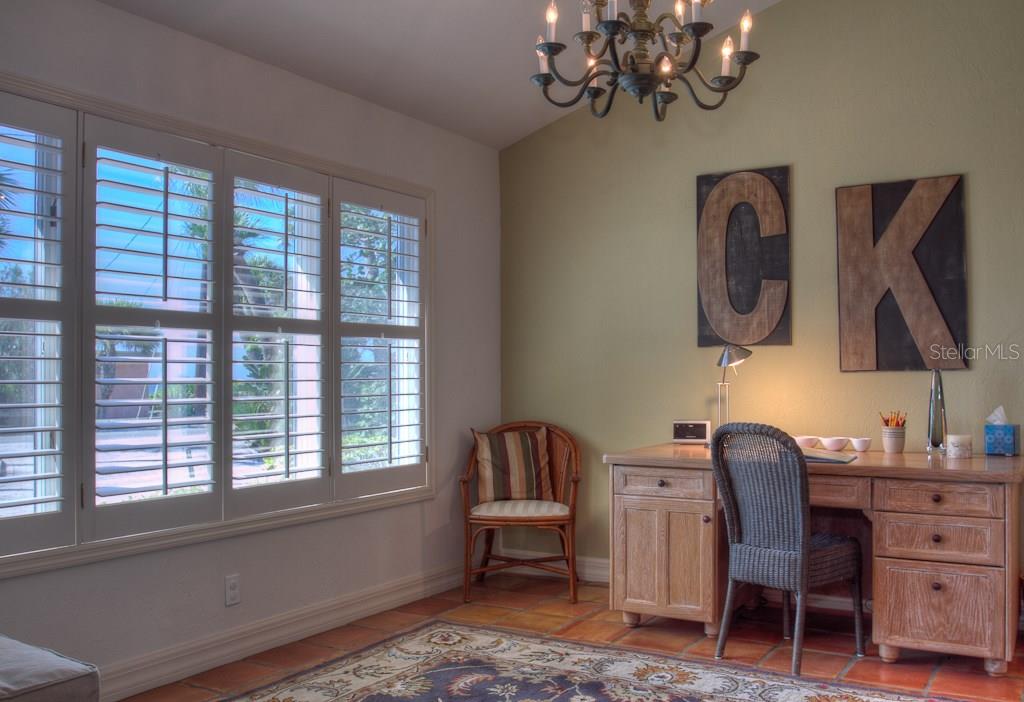 CASEY KEY - Residential Lease