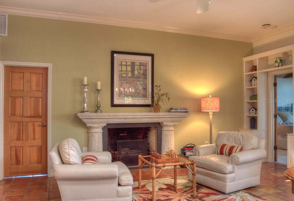 CASEY KEY - Residential Lease