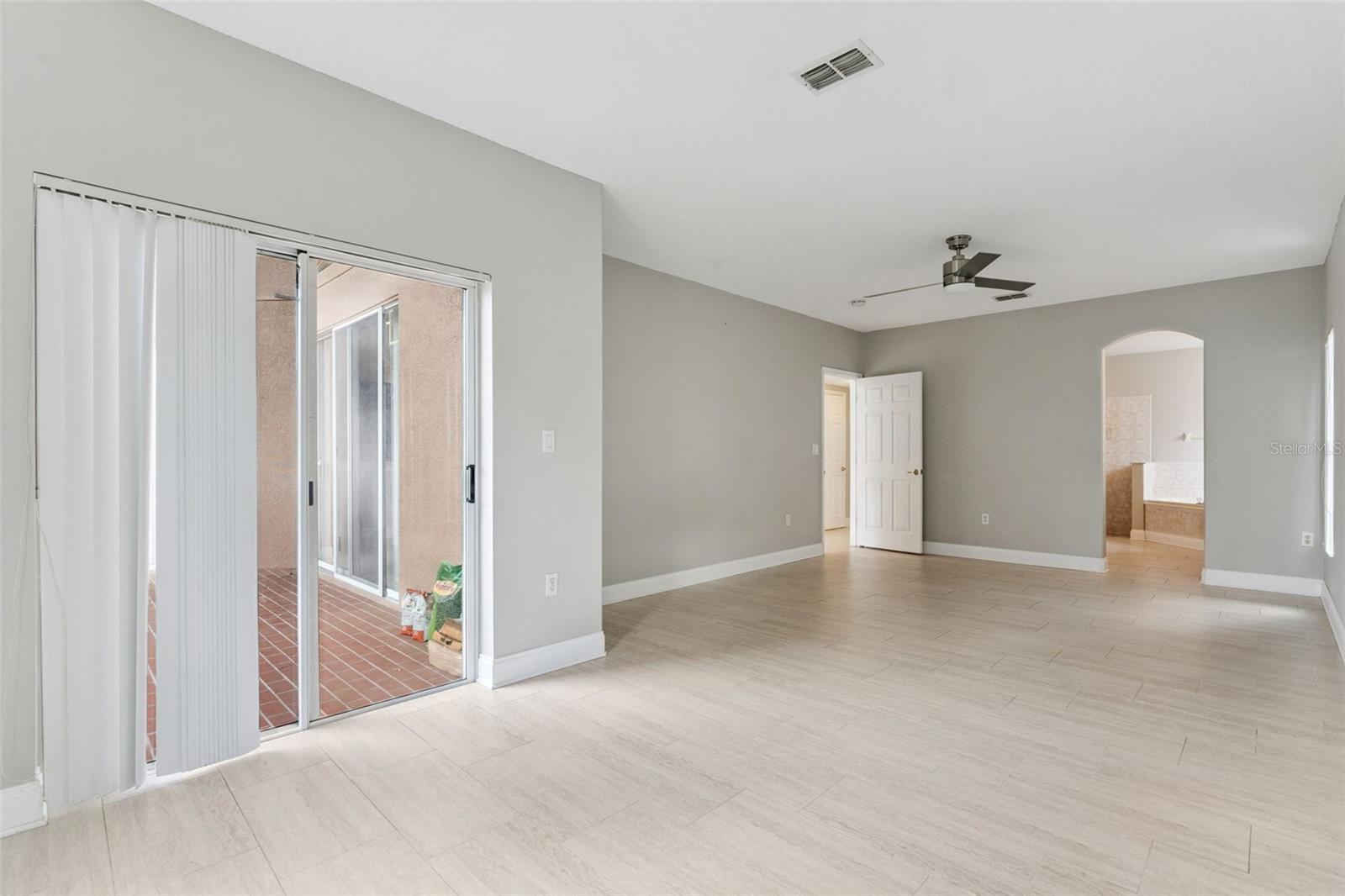 FALCON TRACE - Residential