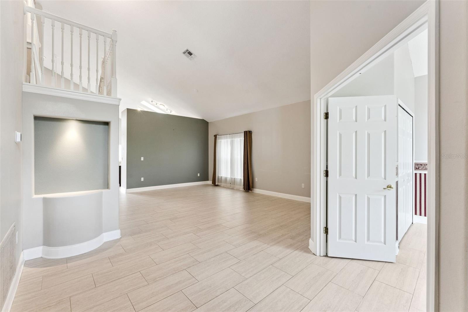 FALCON TRACE - Residential