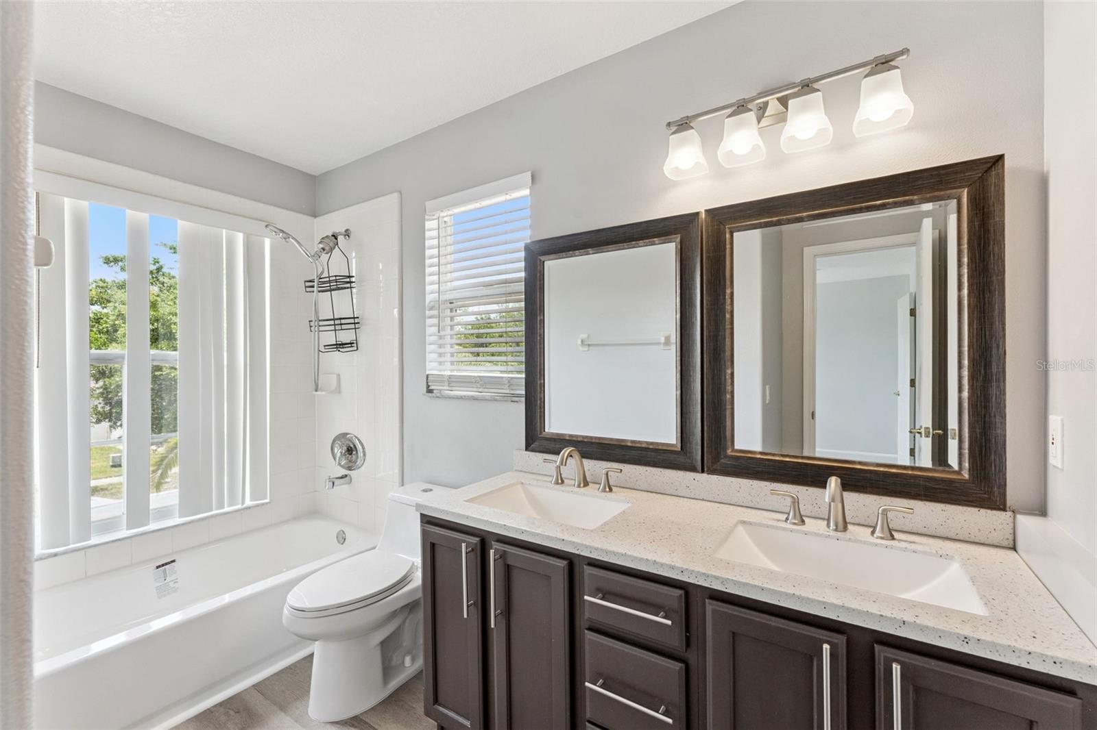 FALCON TRACE - Residential